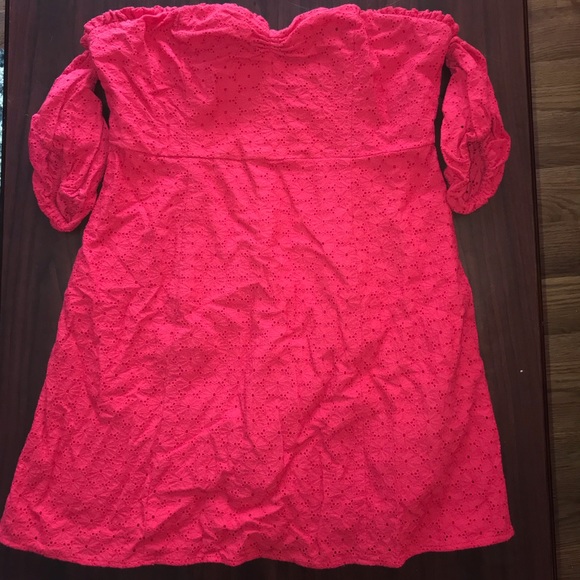 Off-the-shoulder Red Dress - Picture 2 of 4